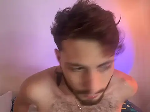 axel giracr online show from 12.23.24