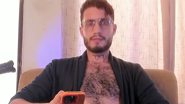 axel giracr online show from 02.23.25