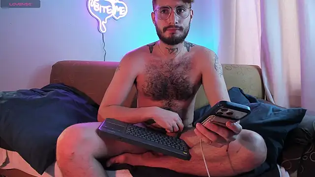 axel giracr online show from 12.15.25