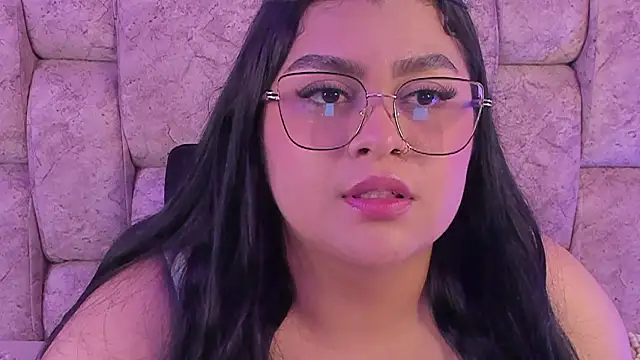 Snapshot of Emilyboobss chatting on 02.03.26 Emilyboobss online show from 02.03.26