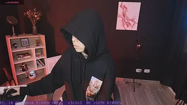  WednesdayFriday  online show from 12.15.24