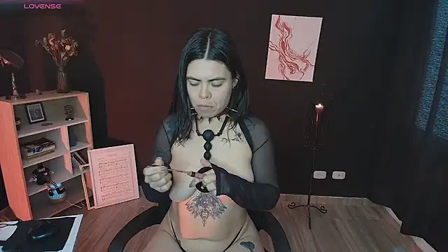  WednesdayFriday  online show from 01.14.25