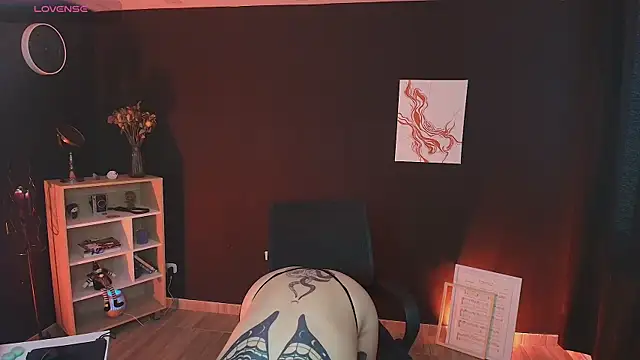  WednesdayFriday  online show from 09.12.25