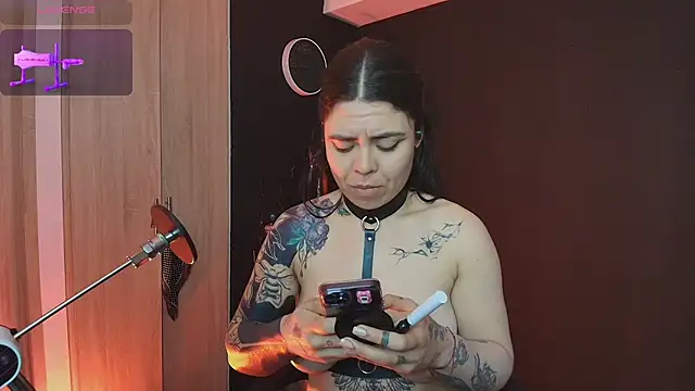  WednesdayFriday  online show from 09.25.25