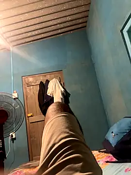 Snapshot of amil93sl chatting on 10.09.25 amil93sl online show from 10.09.25