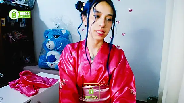 dakota senju online show from 02.20.25