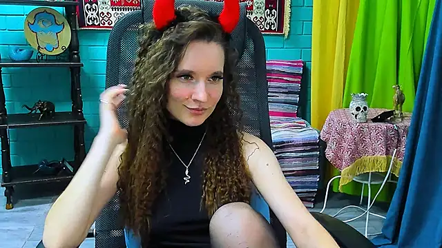 Miss Barbara  online show from 03.17.25