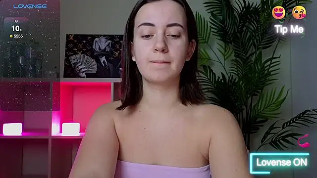 SweetieKendl online show from 02.01.26