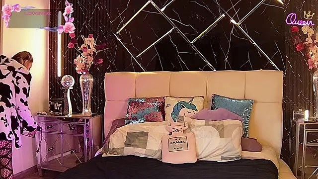 EvelinaGrey online show from 04.18.26