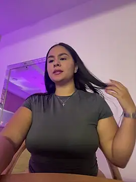 KattyPortman online show from 04.18.26