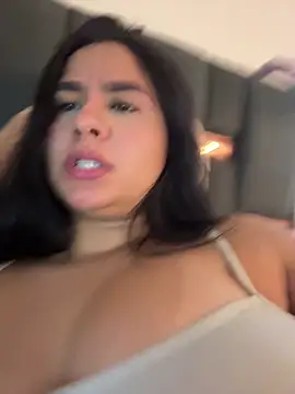 KattyPortman online show from 04.23.26