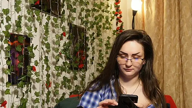 NaughtYHomemadE online show from 02.06.26