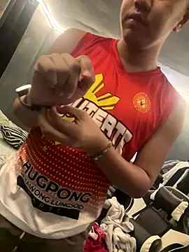 Snapshot of xgregor07 chatting on 10.30.25 xgregor07 online show from 10.30.25