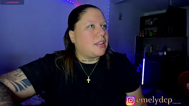 Snapshot of mariana_maze chatting on 05.11.26 mariana maze online show from 05.11.26