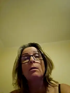 Snapshot of Steffi45 chatting on 01.13.25 Steffi45 online show from 01.13.25