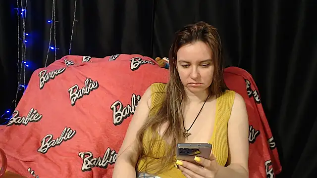 Snapshot of Milana69 chatting on 06.14.26 Milana69 online show from 06.14.26