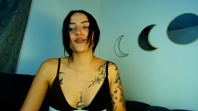 natashapridee  online show from 03.15.25