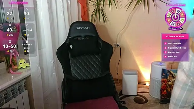 Snapshot of mag1c_eyes1 chatting on 10.05.25 mag1c eyes1 online show from 10.05.25