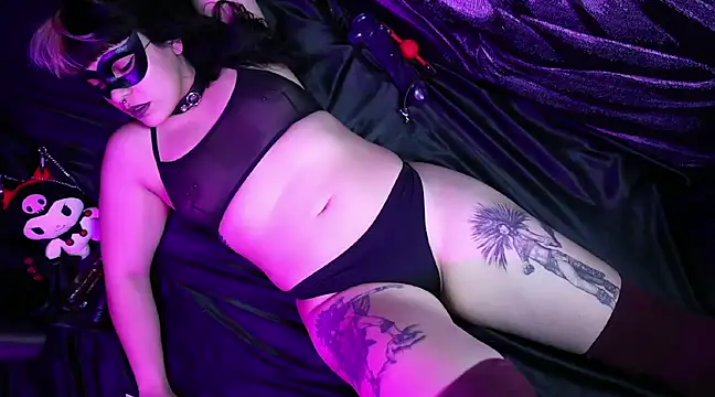 EvaCrux online show from 03.07.25