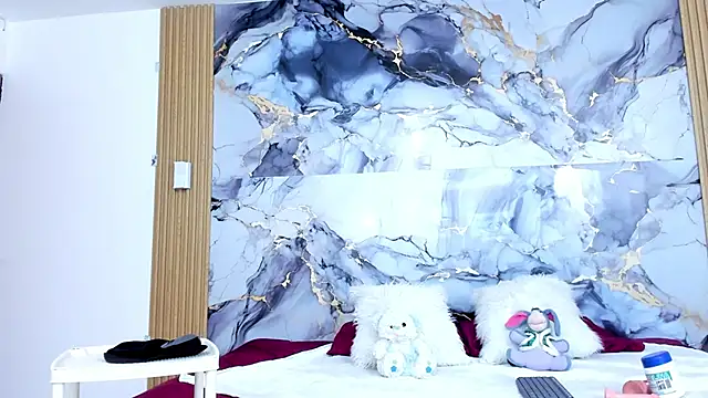 luna hoott online show from 10.10.25