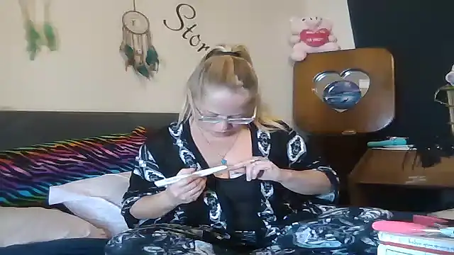 Toybox13 Pika online show from 12.01.25