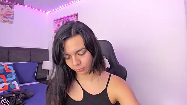 Megan Miles02 online show from 11.26.25