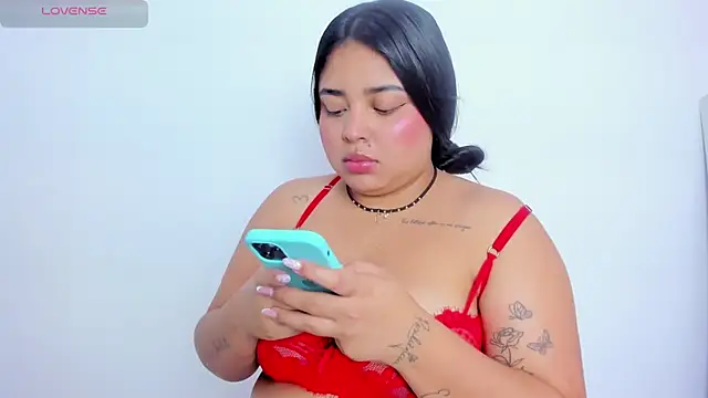 Emily cooper20 online show from 01.15.25