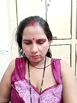 Snapshot of reemacouple007 chatting on 10.23.25 reemacouple007 online show from 10.23.25