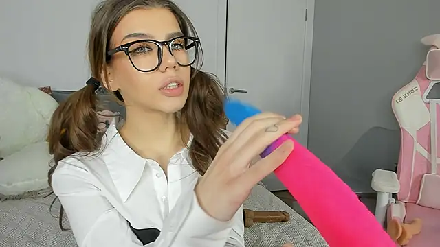 dolly ll online show from 01.08.25