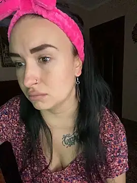 Roxana Bell online show from 02.12.26