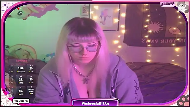 Snapshot of AmbrosiaKitty chatting on 01.16.26 AmbrosiaKitty online show from 01.16.26