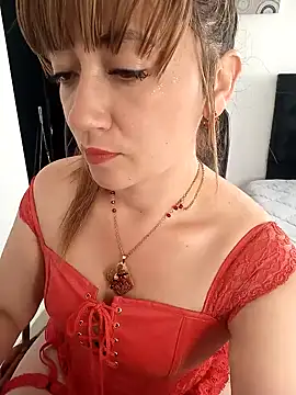 tata laima   online show from 02.14.25