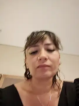 tata laima   online show from 10.02.25