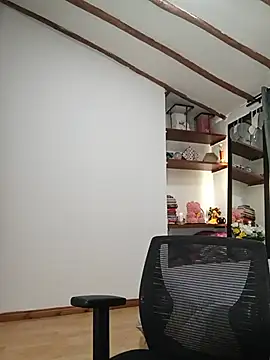 Snapshot of tata_laima__ chatting on 07.10.26 tata laima online show from 07.10.26