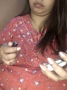 Snapshot of Ravina_patil1 chatting on 02.20.25 Ravina patil1 online show from 02.20.25