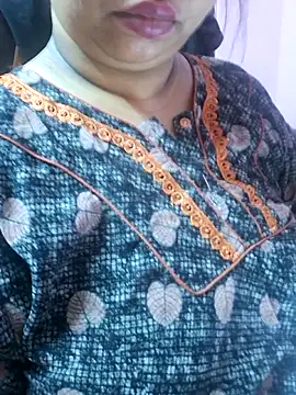 Snapshot of Ravina_patil1 chatting on 09.09.25 Ravina patil1 online show from 09.09.25