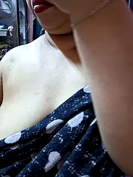 Snapshot of Ravina_patil1 chatting on 10.02.25 Ravina patil1 online show from 10.02.25