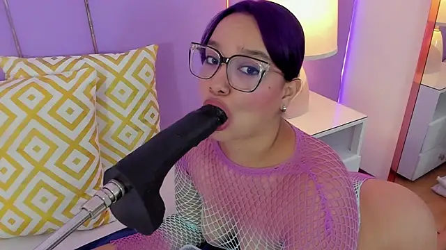 SophyRuiz  online show from 02.10.26