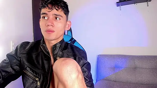 EstebanPerez  online show from 01.24.25