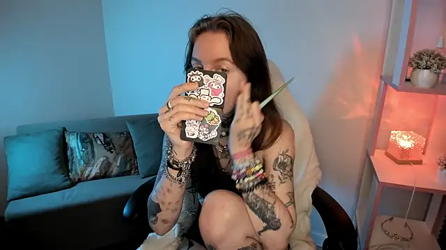 Mary Xextra online show from 09.23.25