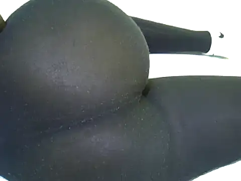 Snapshot of candililie chatting on 03.14.25 candililie online show from 03.14.25