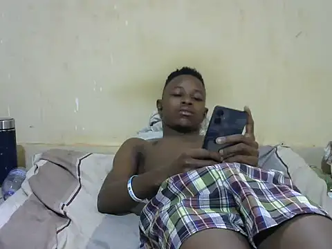 swthairydic online show from 10.12.25