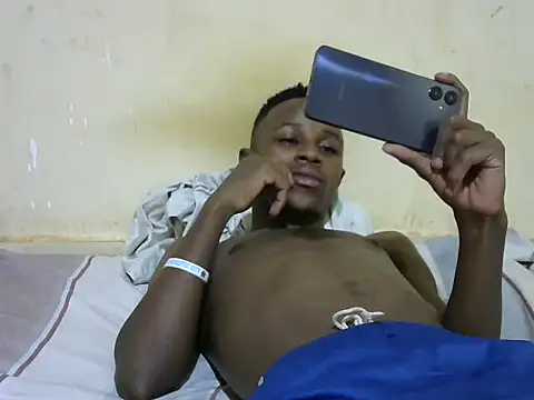 swthairydic online show from 10.25.25