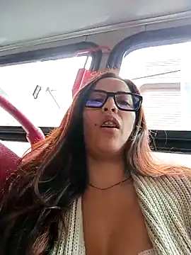 Snapshot of Lena-32 chatting on 02.20.25 Lena-32 online show from 02.20.25