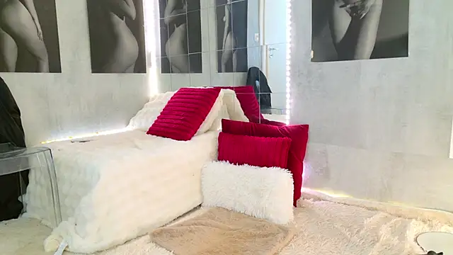 celia chanel online show from 05.10.26
