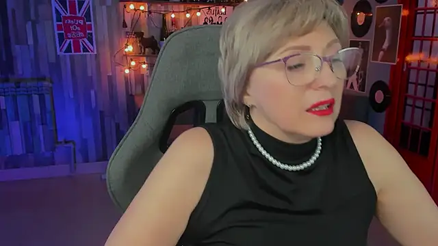 sugar vivien online show from 02.13.25