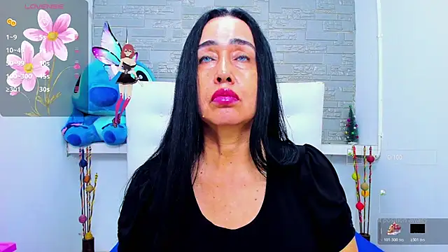 HorniestMilf online show from 10.31.25