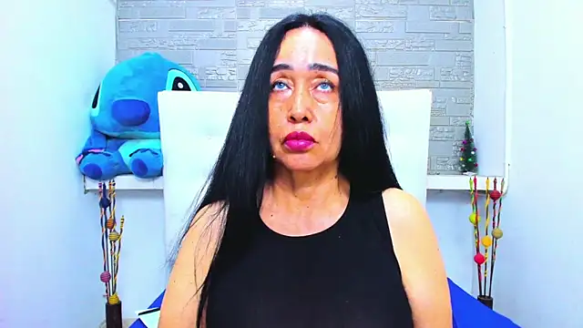 HorniestMilf online show from 11.26.25