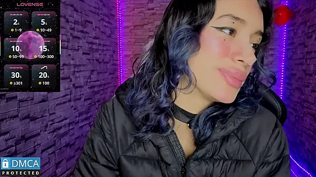 BellaOdisea online show from 10.20.25