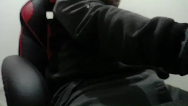 Snapshot of Dandi19 chatting on 01.06.25 Dandi19 online show from 01.06.25